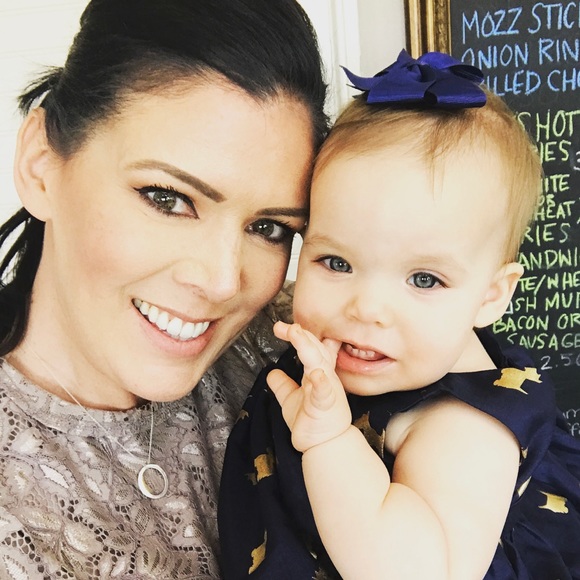 Meet your Posher, Jennifer - Picture 4 of 6